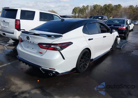 2023 Toyota Camry Trd z USA, uszkodzony, nr VIN 4T1KZ1AKXPU072519